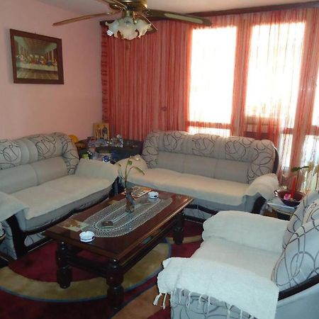 Private Room In A Shared Apartment In The Center Of Bar Zewnętrze zdjęcie
